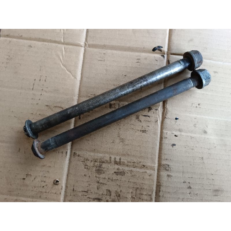 as roda belakang tiger revo tirev original copotan