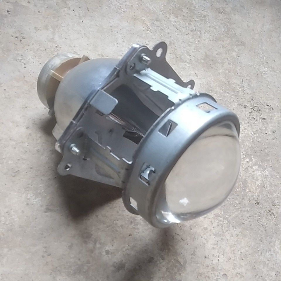 Lensa projector fortuner lampu depan fotuner biled fortuner original cabutan