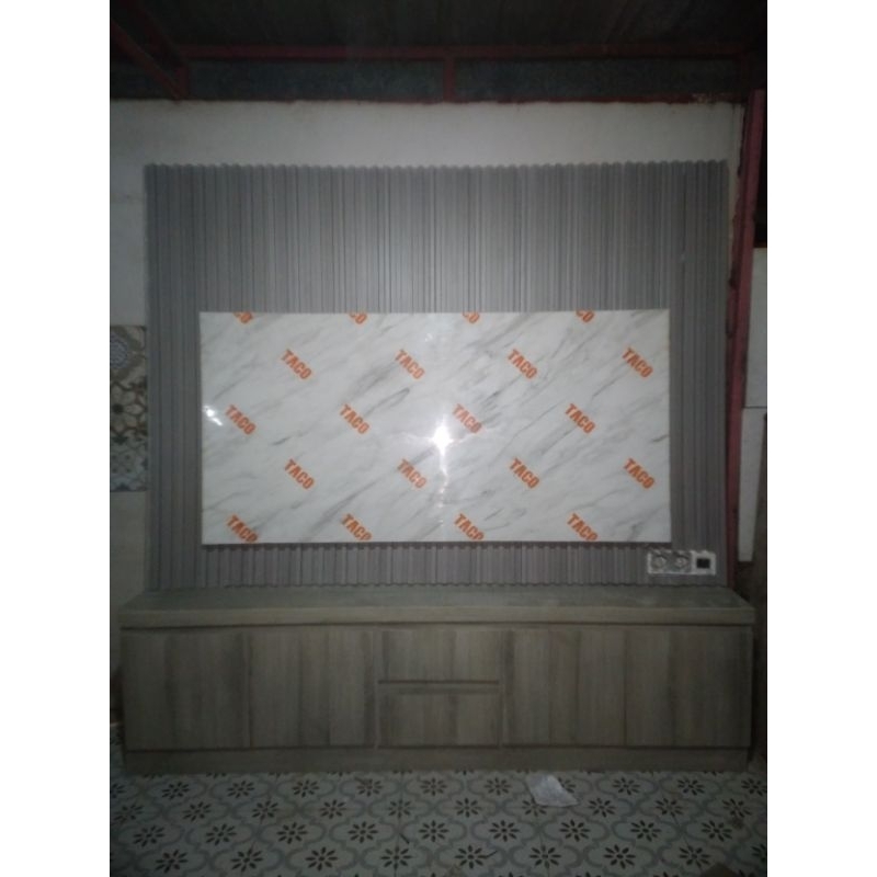 Backdrop TV murah subang finishing hpl dan WPC