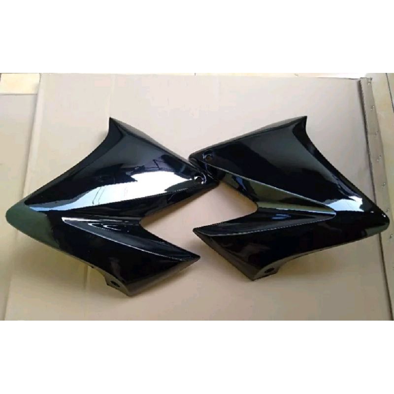 COVER TANGKI SAYAP TANGKI VIXION OLD LAMA ORIGINAL