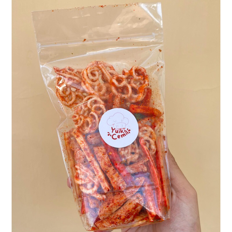 

YuikiCemil Cemilan Pedas Mix (Basreng, Kerupuk Beton, Rafael) 100gr