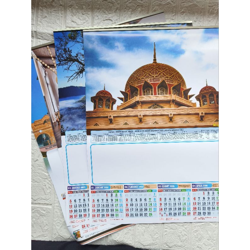

KALENDER 3 LEMBAR CATURWULAN 4 BULANAN