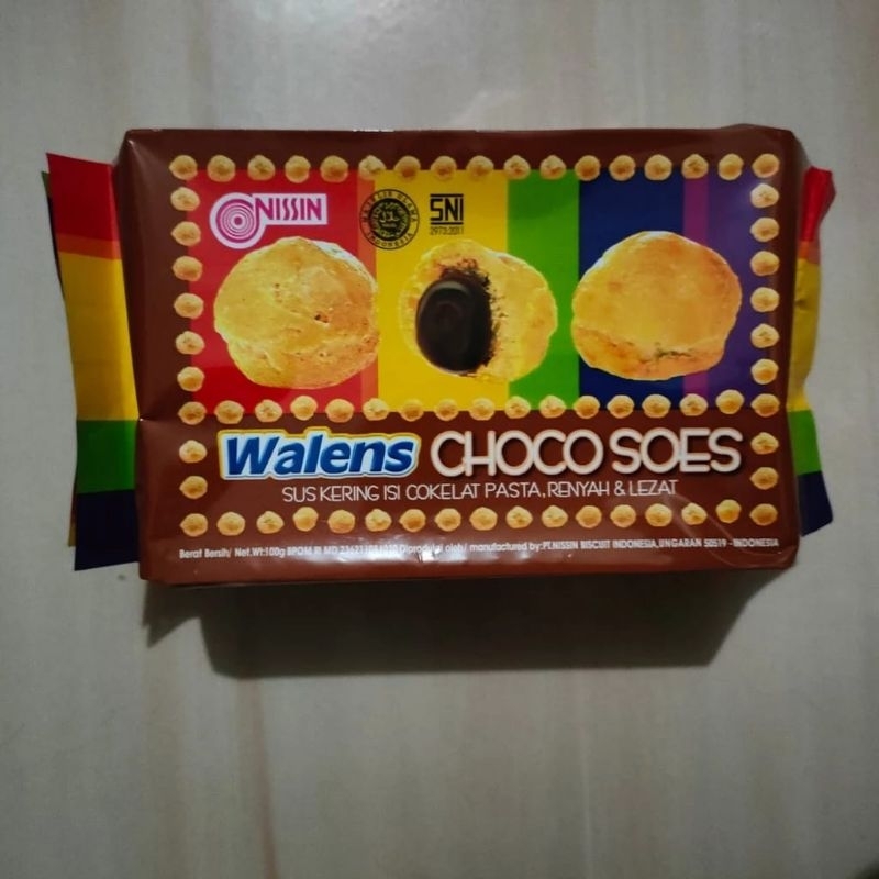 

biskuit Snack walenssoes choco coklat soes nissin