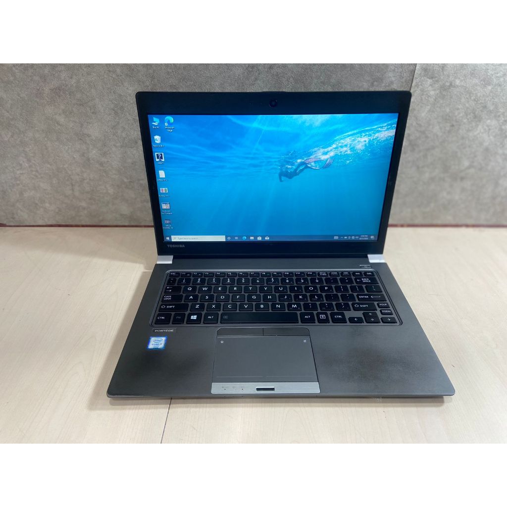 RINGAN CANTIK MEWAH LAPTOP Toshiba PORTEGE Z30 C CORE i7-6500U 8GB/256GB 13.3 inch HD