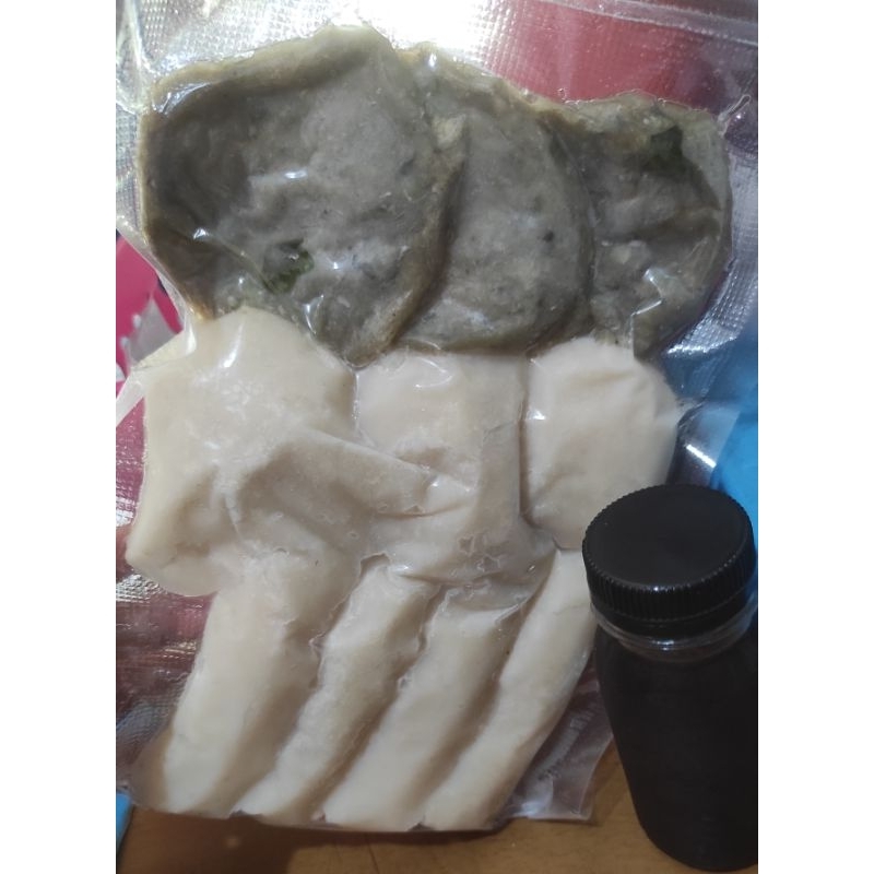 

Pempek Asli Ikan Tenggiri