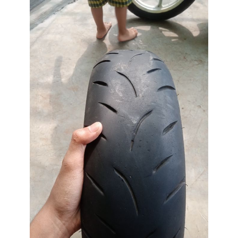 BAN COPOTAN MEREK MAXXIS VICRA UKURAN 120/70 RING 14