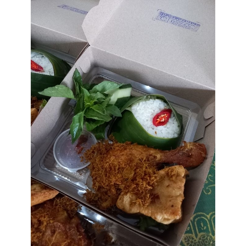 

Ayam Laos