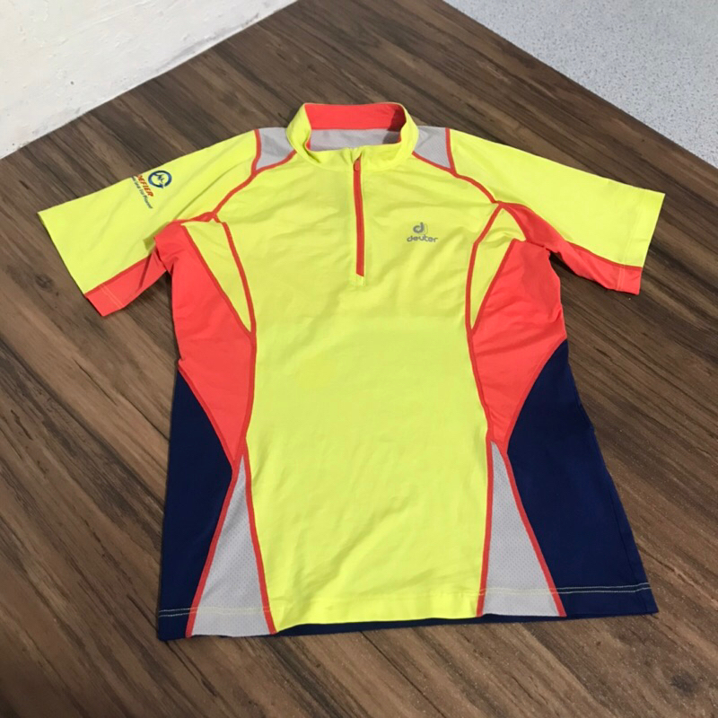 Deuter baselayer size S second bekas preloved