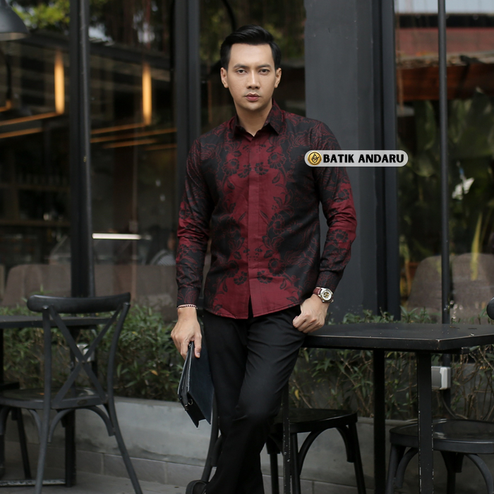 Batik Mudita Batik Pria Slimfit Lengan Panjang Full Furing Warna Kuning Cerah Katun Printing Halus N