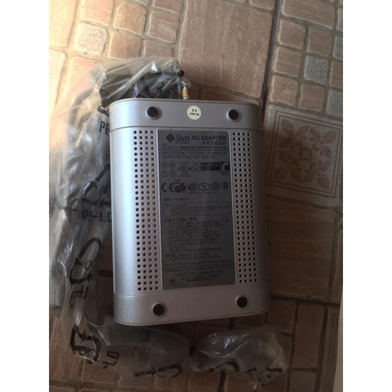 LCD monitor 24 inch Sun microsystem minus