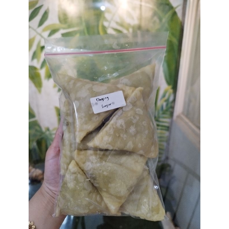 

Sambosa Daging Sayur Homemade