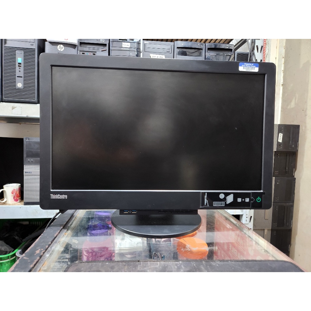 PC LENOVO AIO /  ALL IN ONE  23" - CORE i5 4570T RAM 8GB SSD 256GB, LENOVO MODEL 10DQD. LENOVO THINK