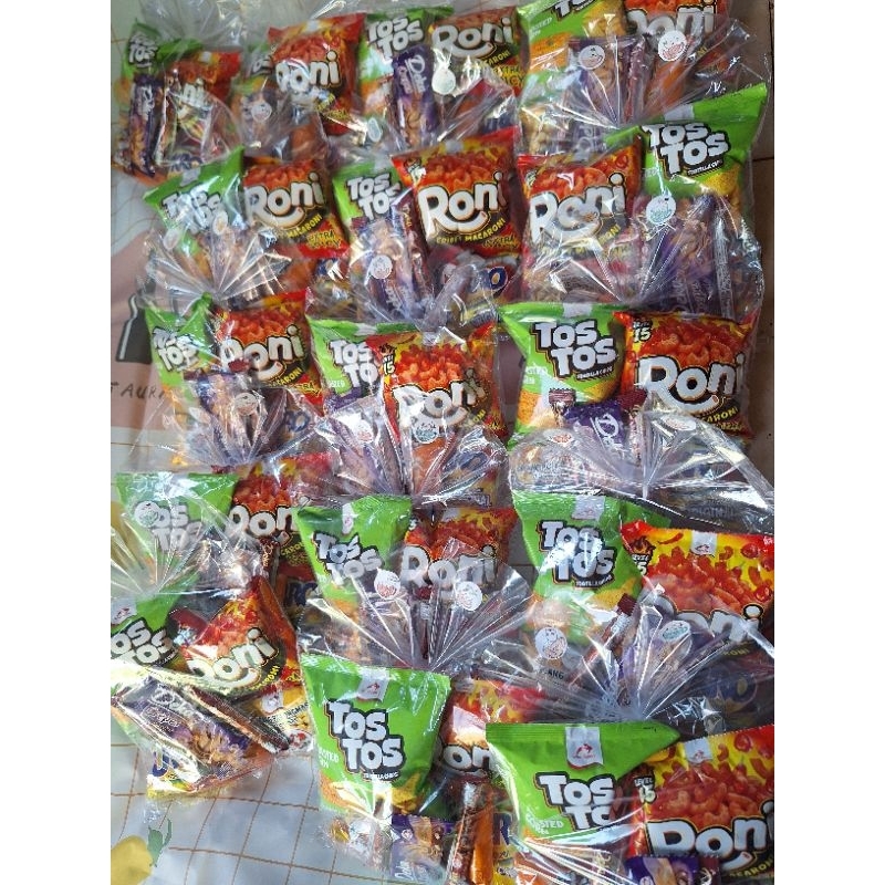 

bingkisan ulang tahun anak DUA KELINCI