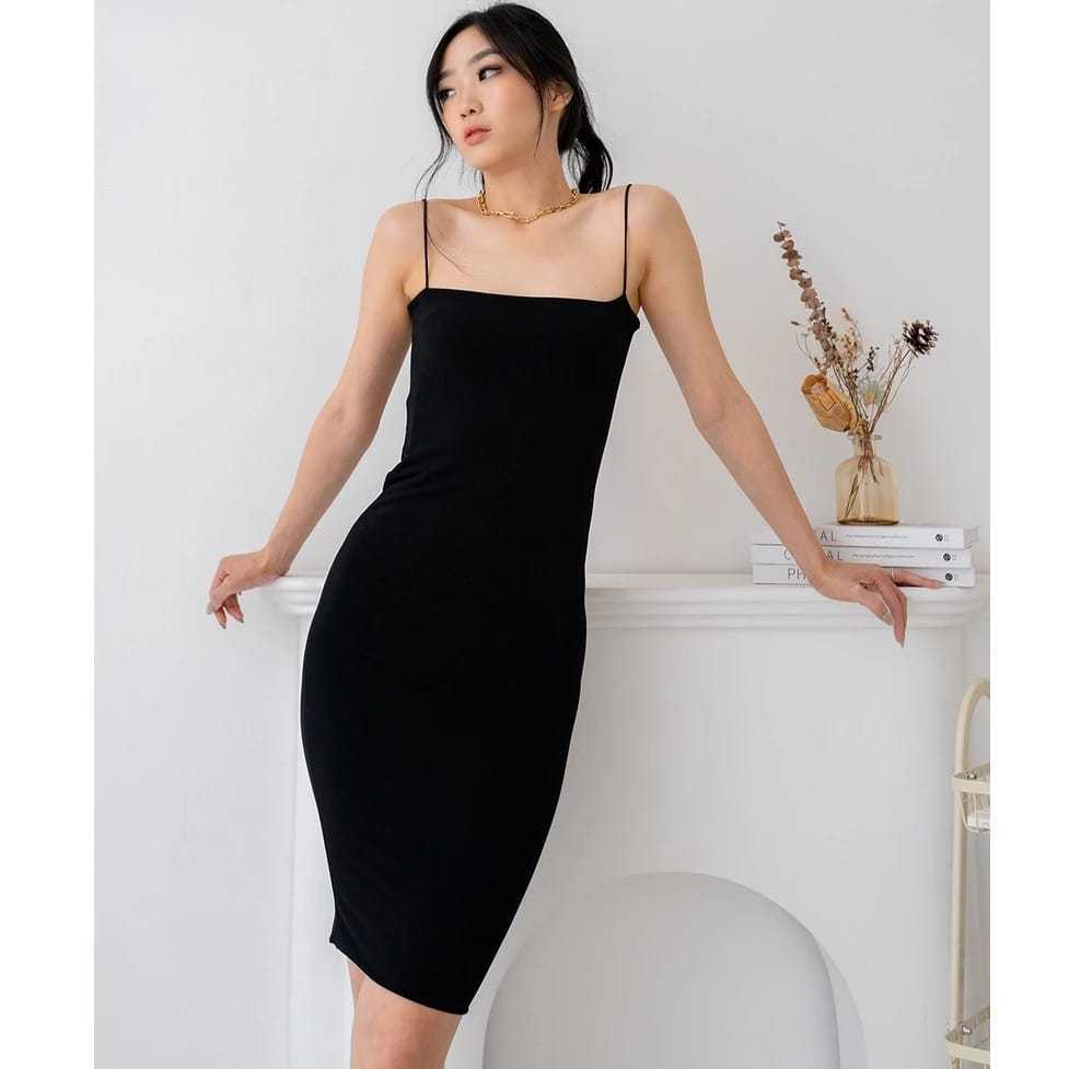 Tanktop Dress Tali kecil Tali spagheti Model Korea