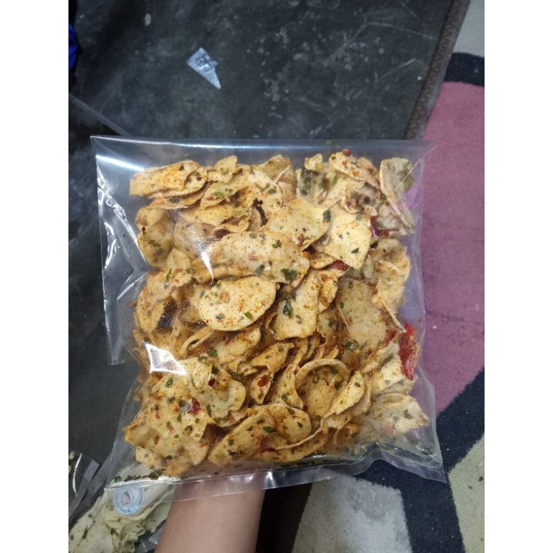 

Basreng pedas daun jeruk