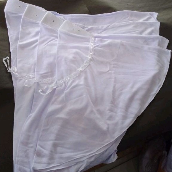 JILBAB MODEL SORONG BAHAN KAOS WARNA PUTIH