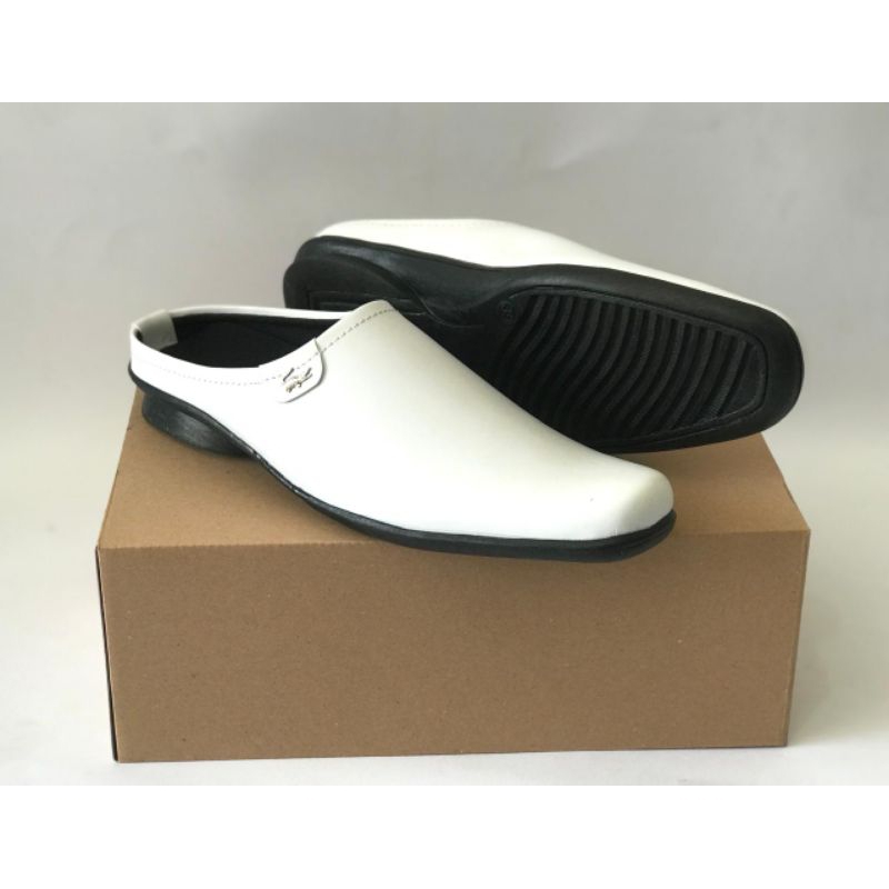 GB ftwr - Sandal Sepatu Pria Kasual Putih