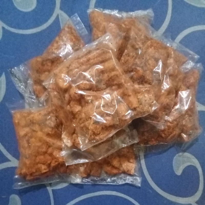 

basreng pedas hot daun jeruk ibue'kembar