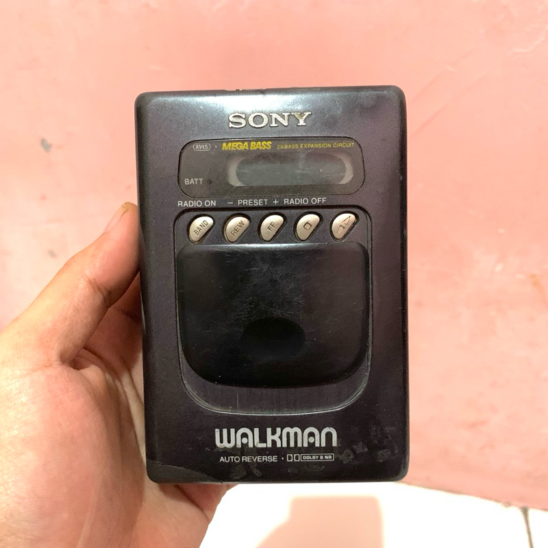 Sony Walkman Cassette Player WM-EX56 (Portable Cassette Player / Walkman)