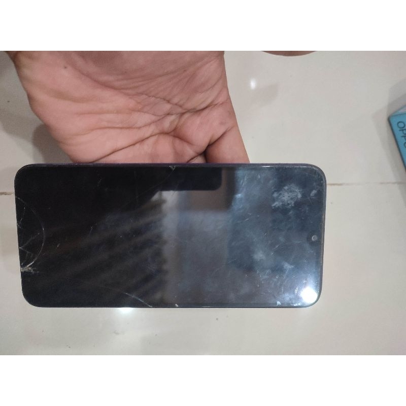 XIOMI REDMI 7 MINUS STOP LOGO, LCD PECAH, SAMA KESING JELEK