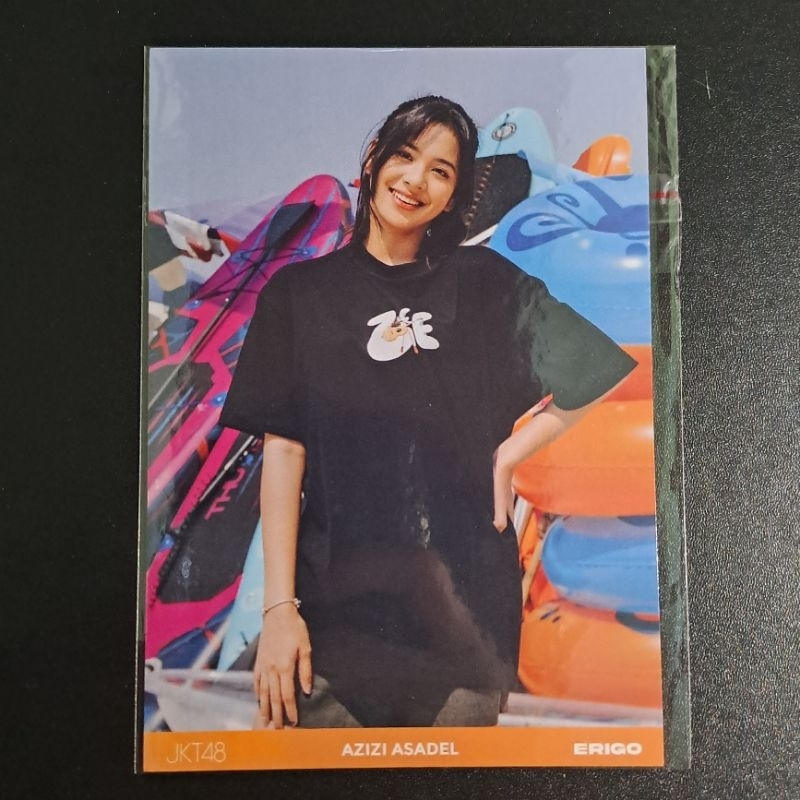 Photopack Zee JKT48 × ERIGO
