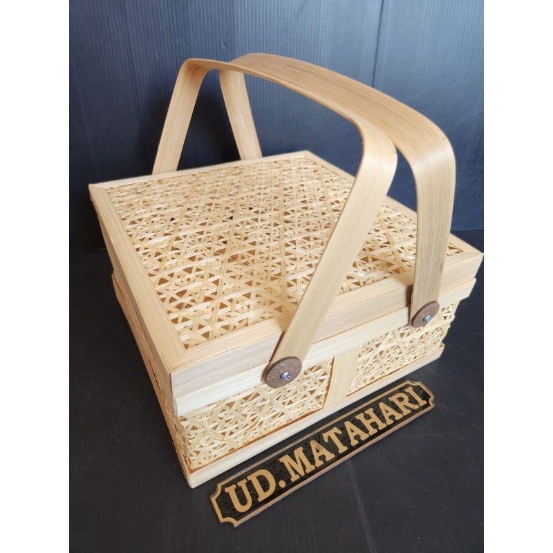 Rotan / Tas Jinjing Bambu Anyaman Kotak/ Tas Rotan Anyaman / Tas Hampers Anyaman/ Box Hampers/ Kotak