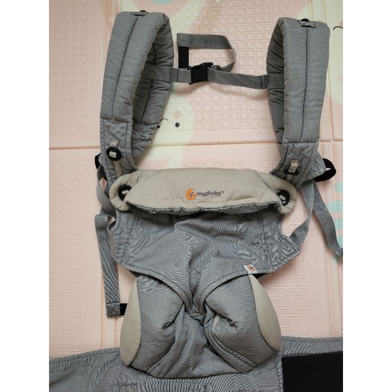 Ergobaby 360 original preloved
