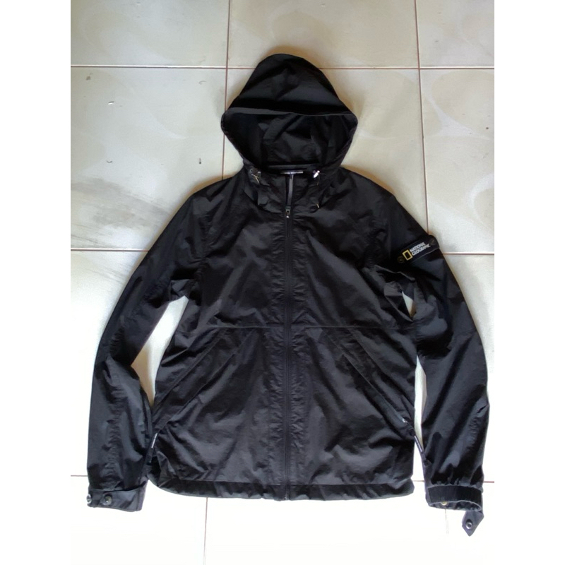 JAKET PARASUT NATIONAL GEOGRAPHIC PATCH