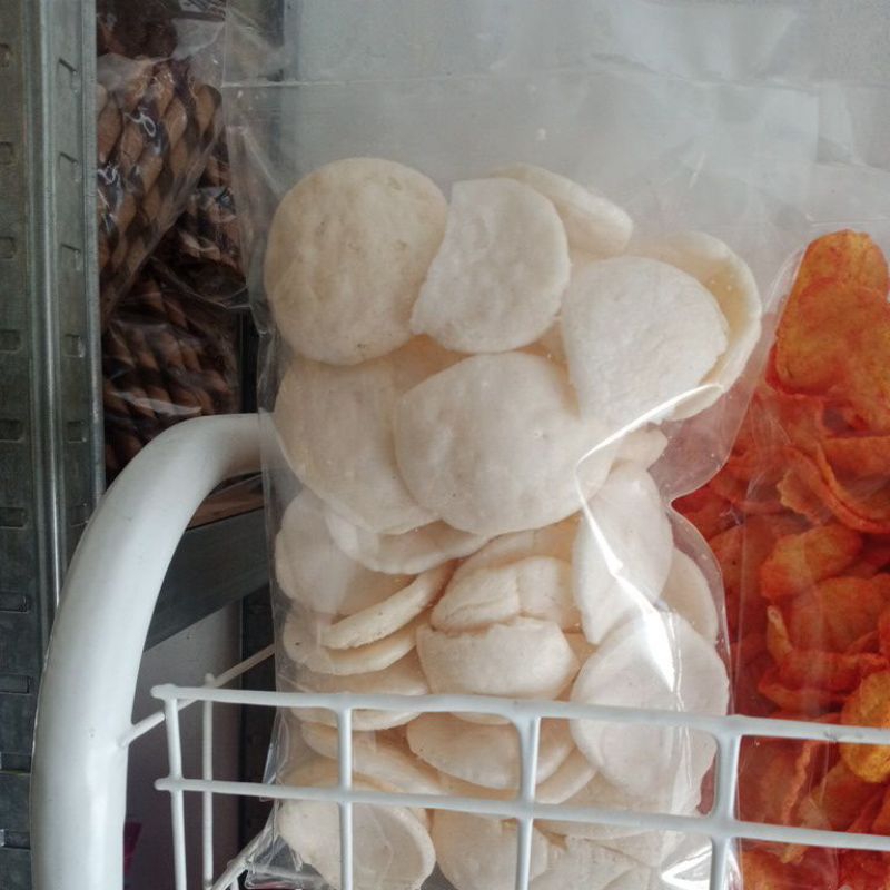 

makanan ringan (cemilan)