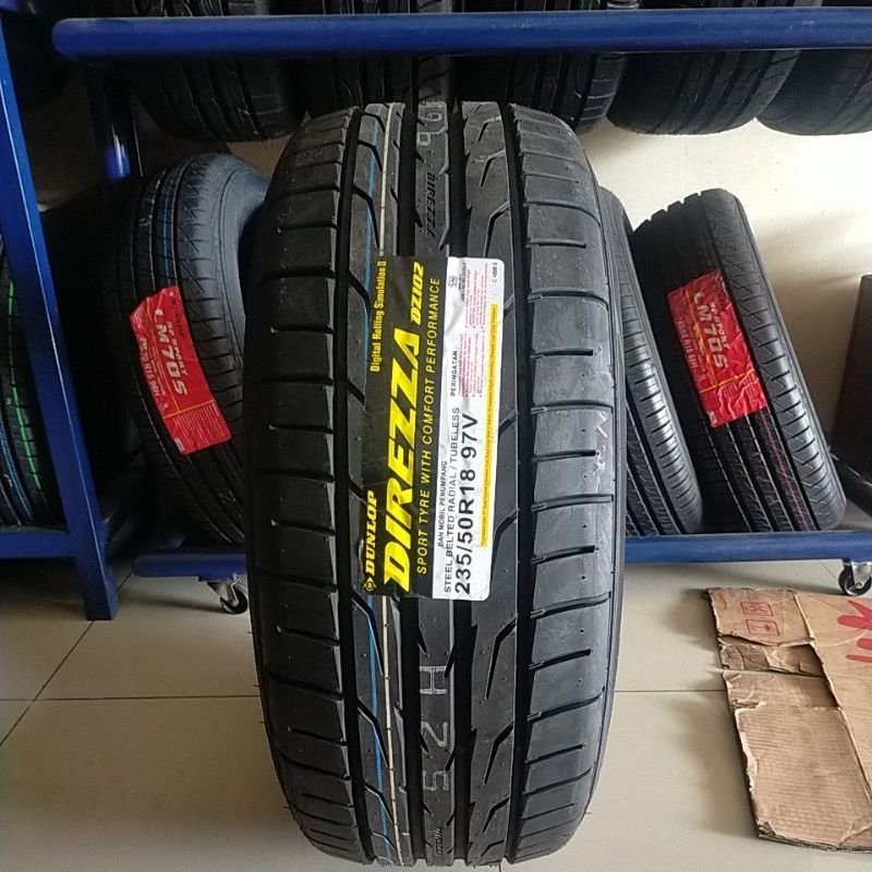 Ban mobil dunlop 235/50 R18 DIREZZA DZ102 *2025