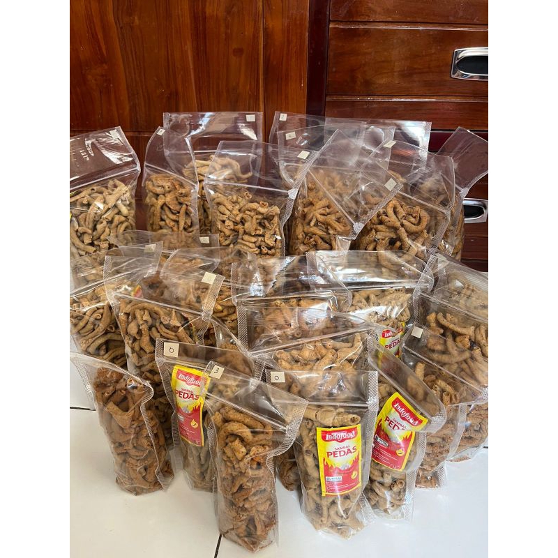 

kripik usus enak murah