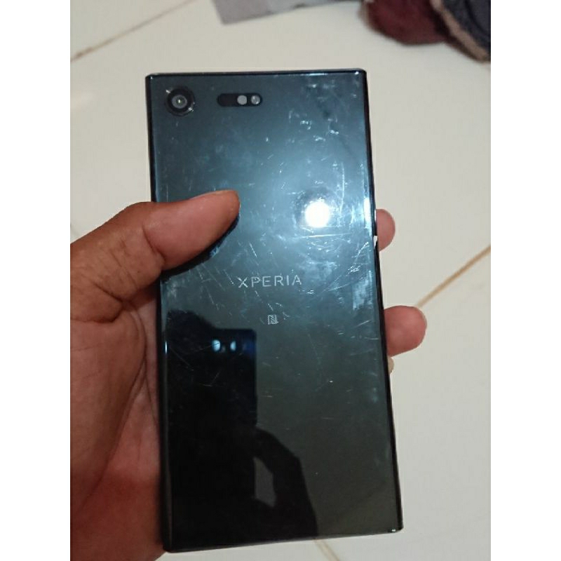 FRAME XZ PREMIUM HITAM.