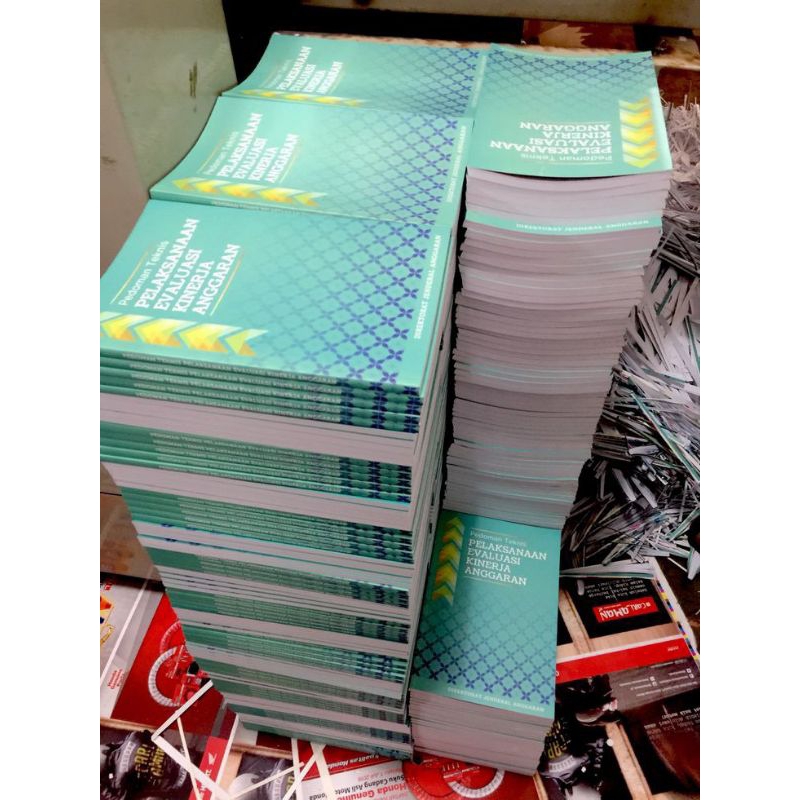 

cetak brosur - request brousur - costume brousur