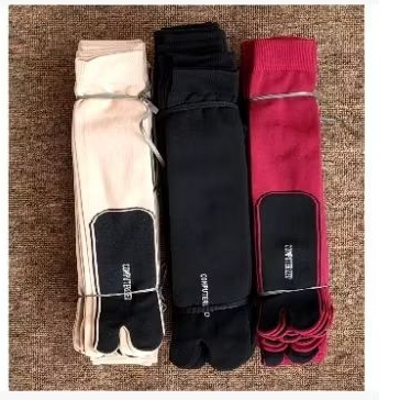 kaos kaki muslimah lusinan computer