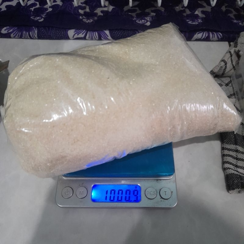

Gula putih 1kg