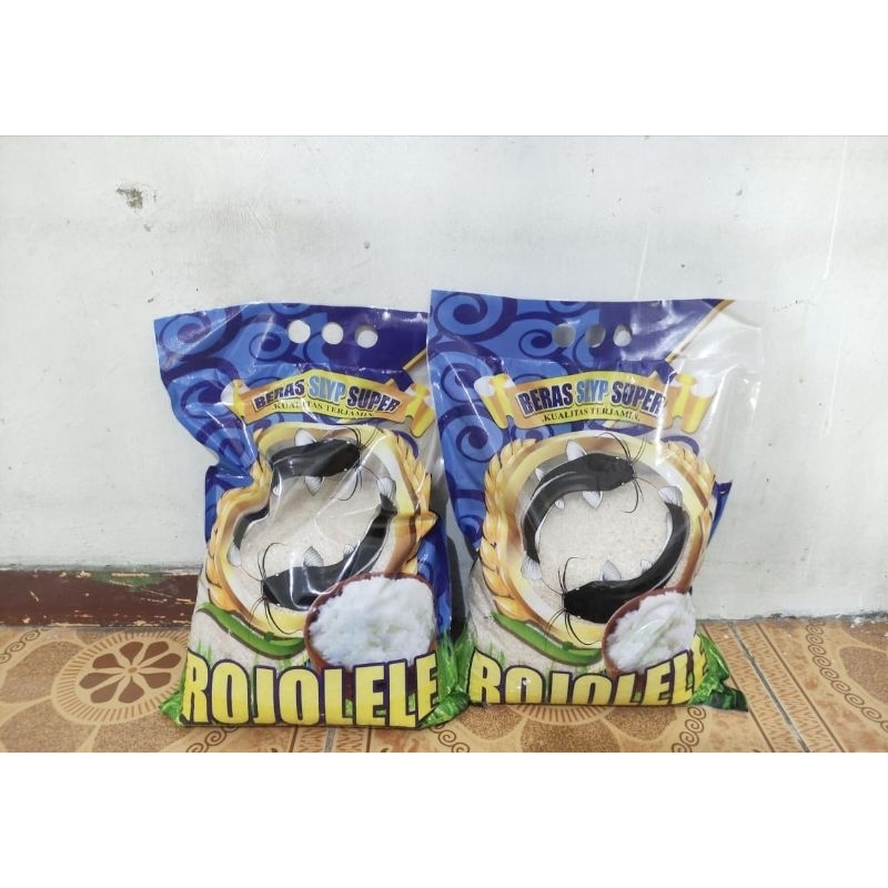 

BERAS SLYP SUPER BEST SELLER ROJOLELE BERAT 5 liter (3.5 KG)