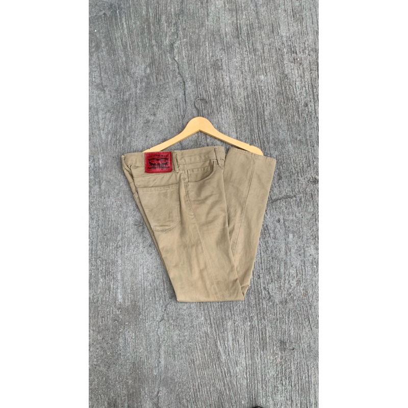 LONG PANTS LEVIS 513