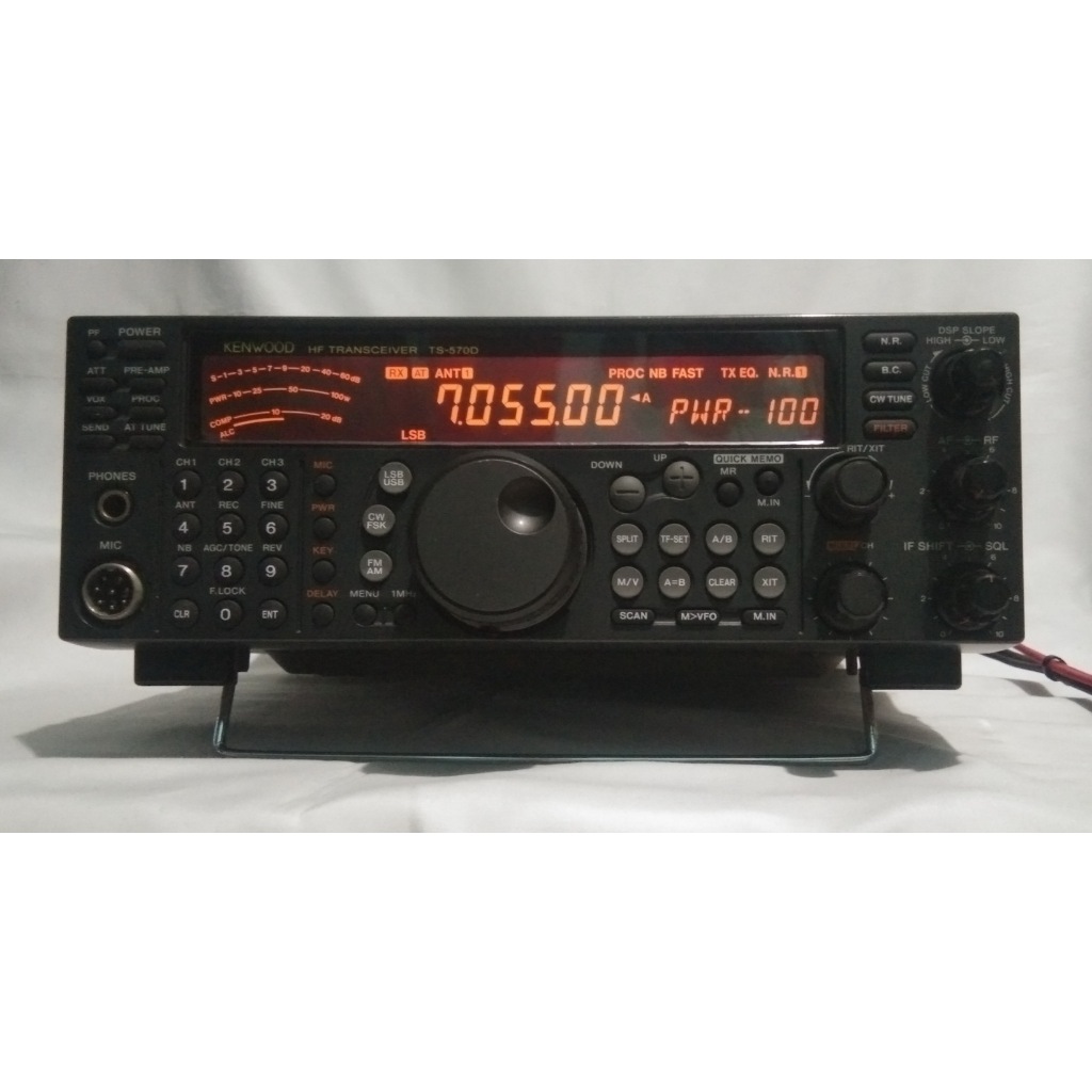 HT RIG HF SSB Kenwood TS 570D Ori Japan Normal Bekas
