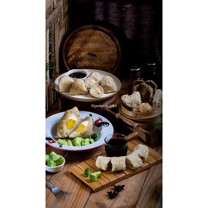 

Pempek Kapal Selam Original & Telur Asin + Cuko - Pempek Asli Palembang Frozen Vacuum