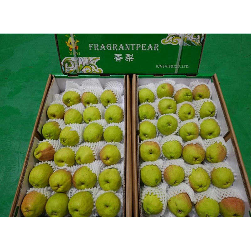 

Pear Xiangli 1dus isi -+ 8kg