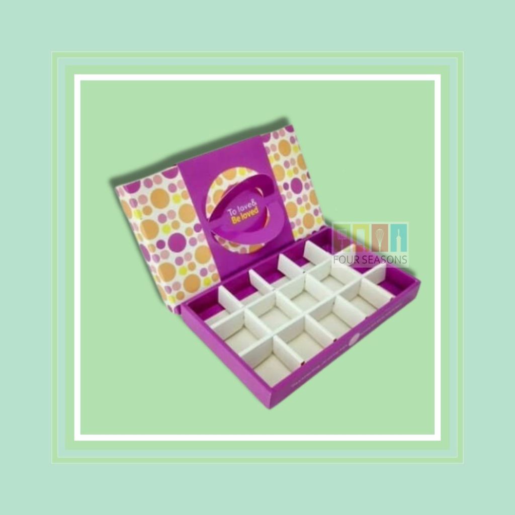

POLKADOT MACAROON BOX PURPLE UK. 26cm x 16cm x 3cm (PACK ISI 12 PCS)