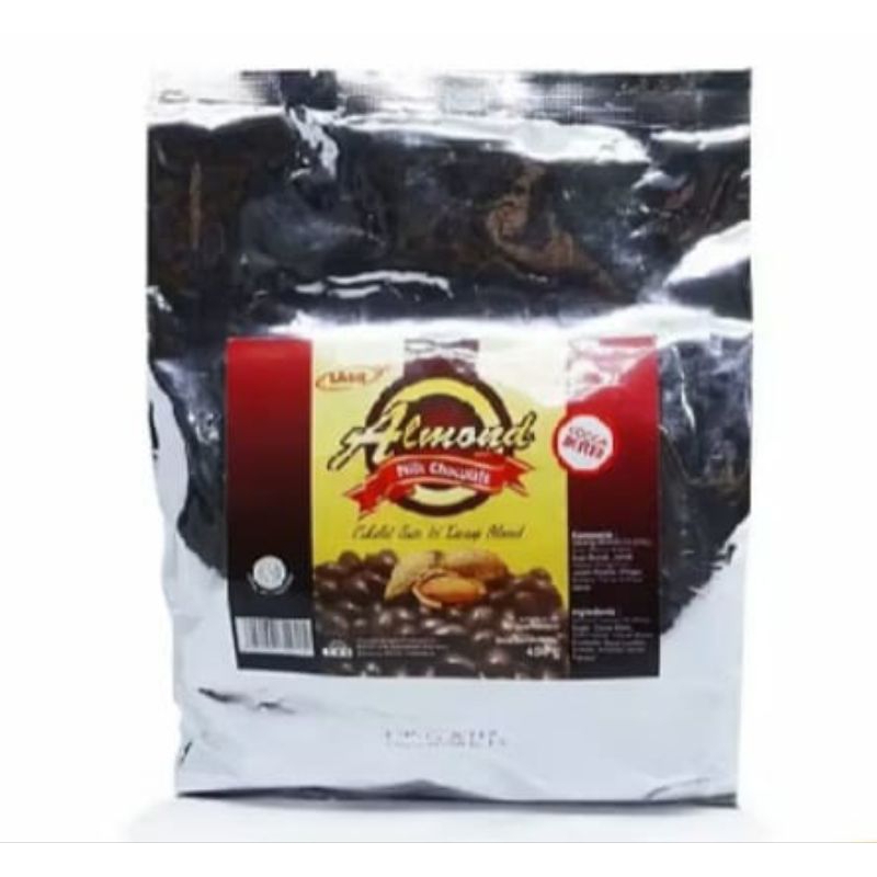 

coklat lagie isi kacang almond murah berat 450gr