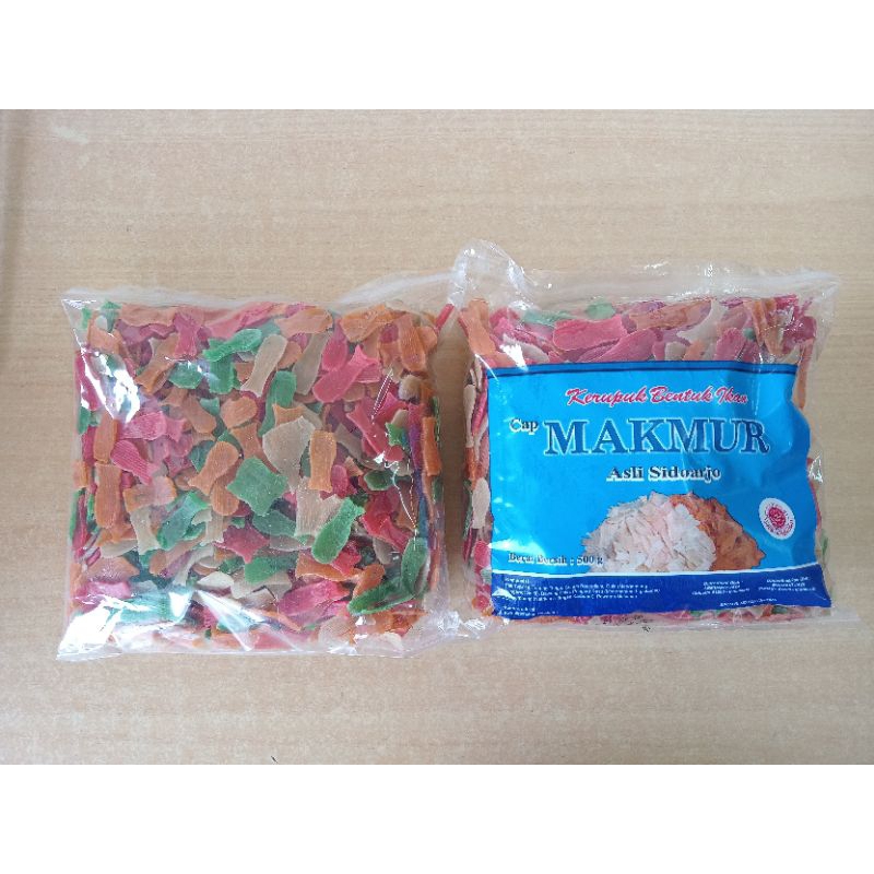 

KRUPUK IKAN WARNA CAP MAKMUR, Krupuk bentuk ikan