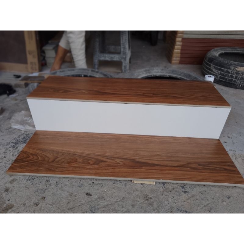 GRANIT TANGGA UKURAN 30X90 20X90 STEPNOSING MOTIF KAYU