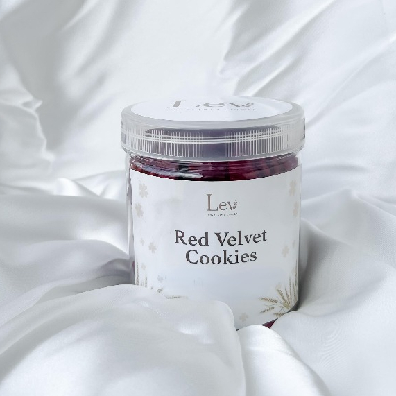 

Gooku 28 Store Red Velvet Cookies With Cashewnut 250 Gram / Kue Kering Red Velvet Dengan Kacang Mete