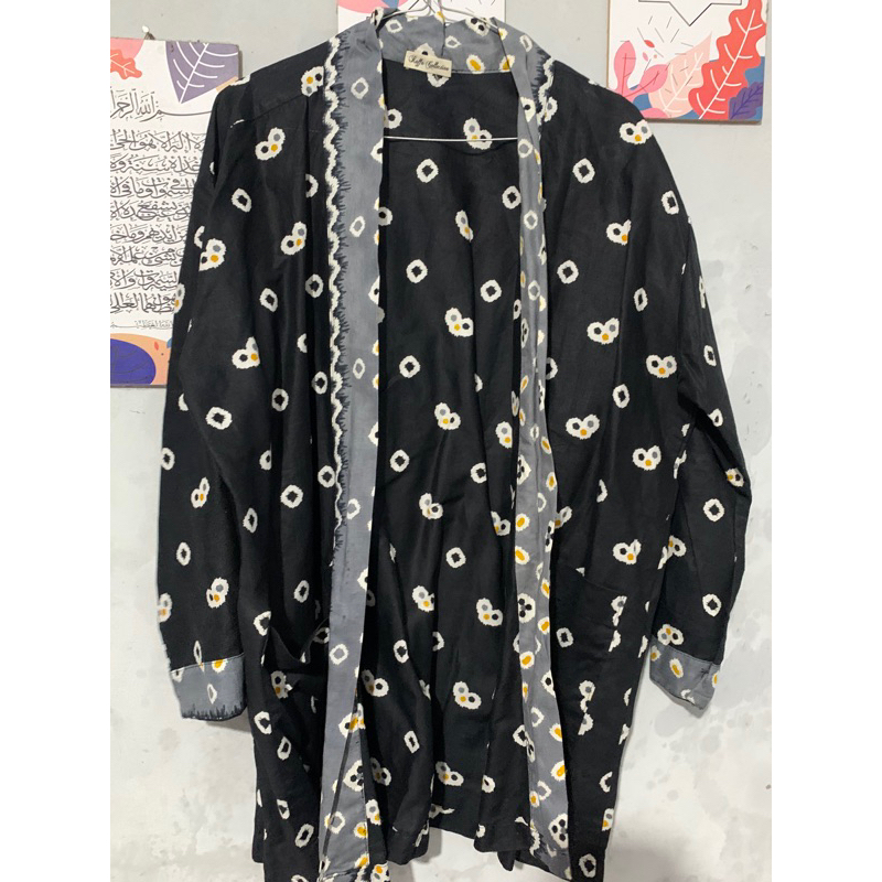 Preloved Outer Batik