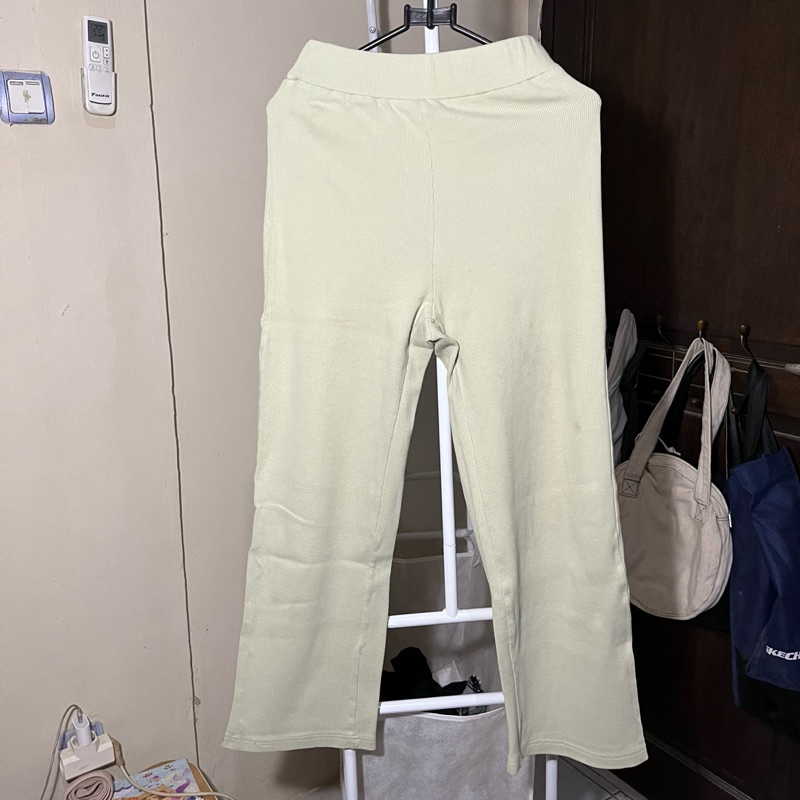 H&M CORDUROY SAGE STRETCH PANTS (Preloved)