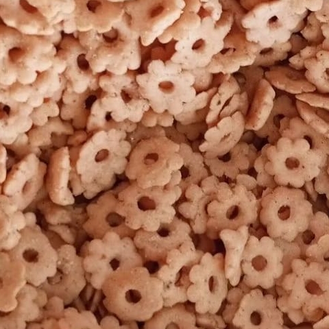 

Sakura Pilus Bintang Merah Asin 500gr