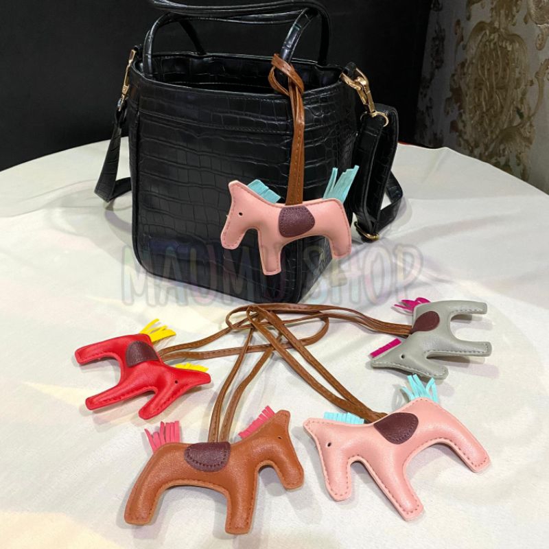 [MAUMUSHOP] Gantungan tas, Gantungan tas cantik, Gantungan tas kuda , Gantungan tas lucu