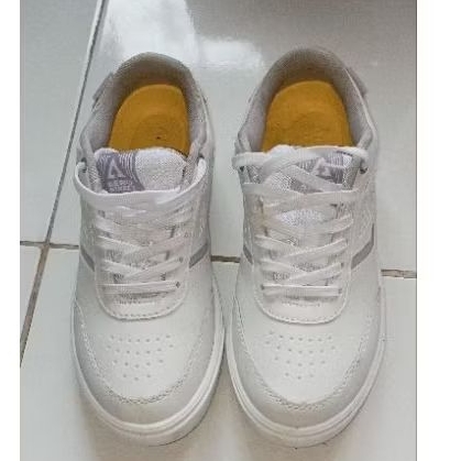 Sepatu Aerostreet Tokyo Ukuran 39 (free box)